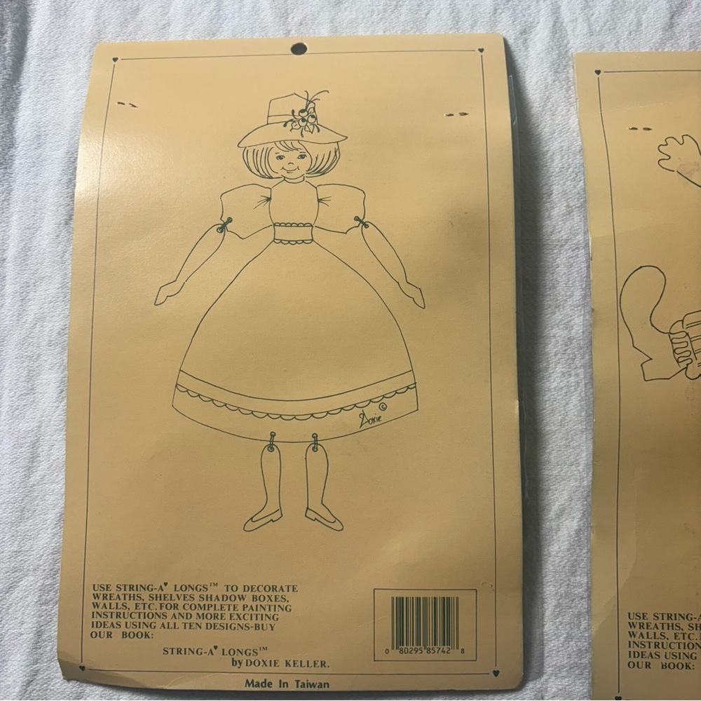 Vintage String-A-Long™ unfinished wood craft kits by Doxie Keller - Picture 7 of 8